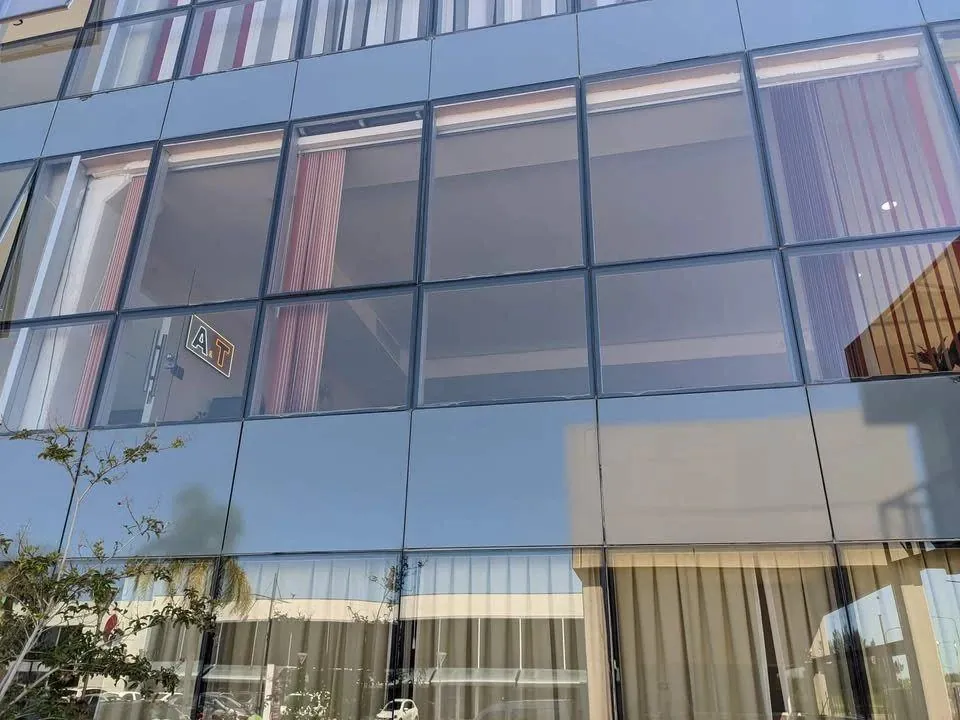 Oficinas A&T · Fisherton Plaza, Rosario